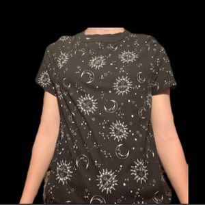 No Boundaries Black Celestial T-Shirt Kids L/G (11-13)